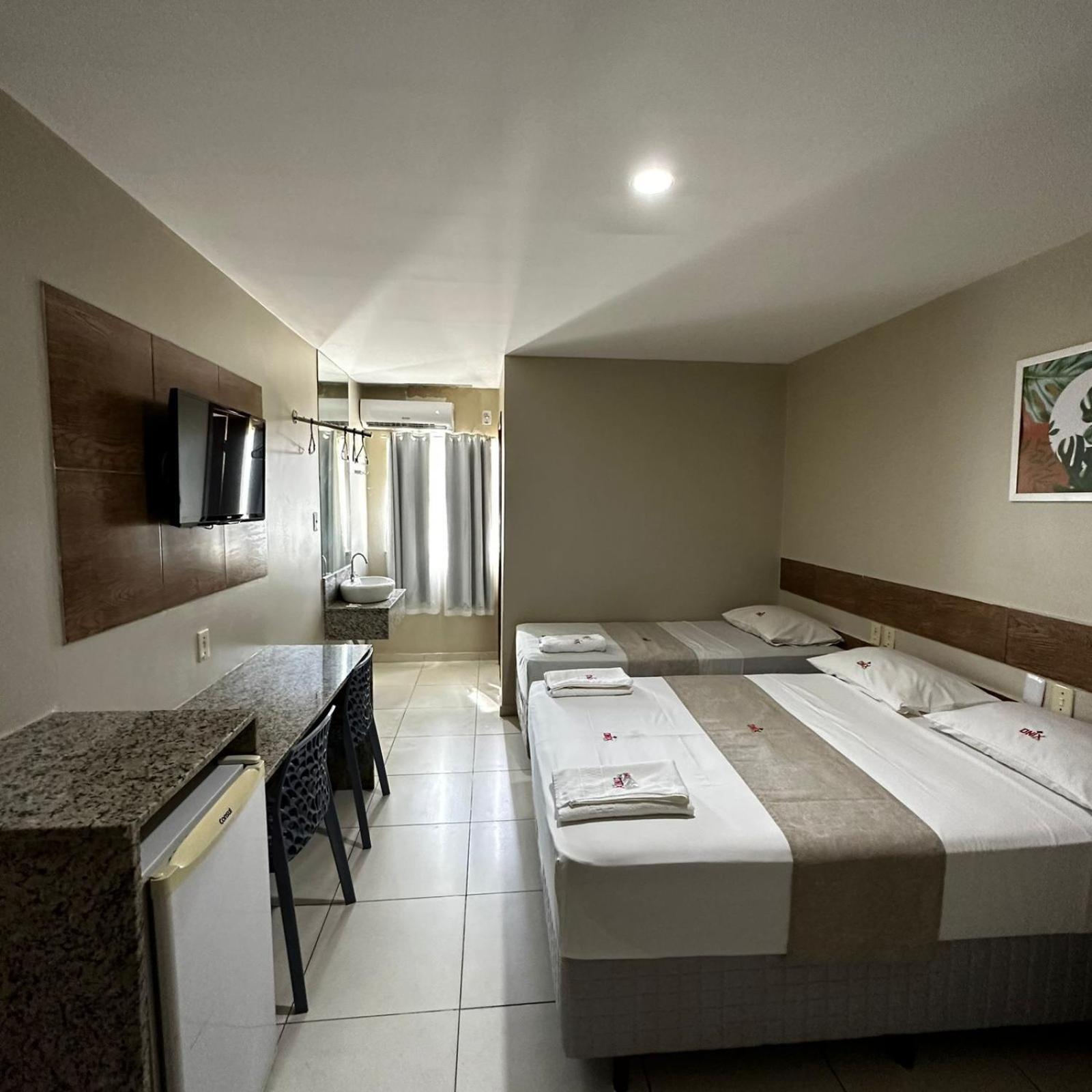 Onix Hotel Aeroporto เลาโร เด เฟรย์ตัส ภายนอก รูปภาพ
