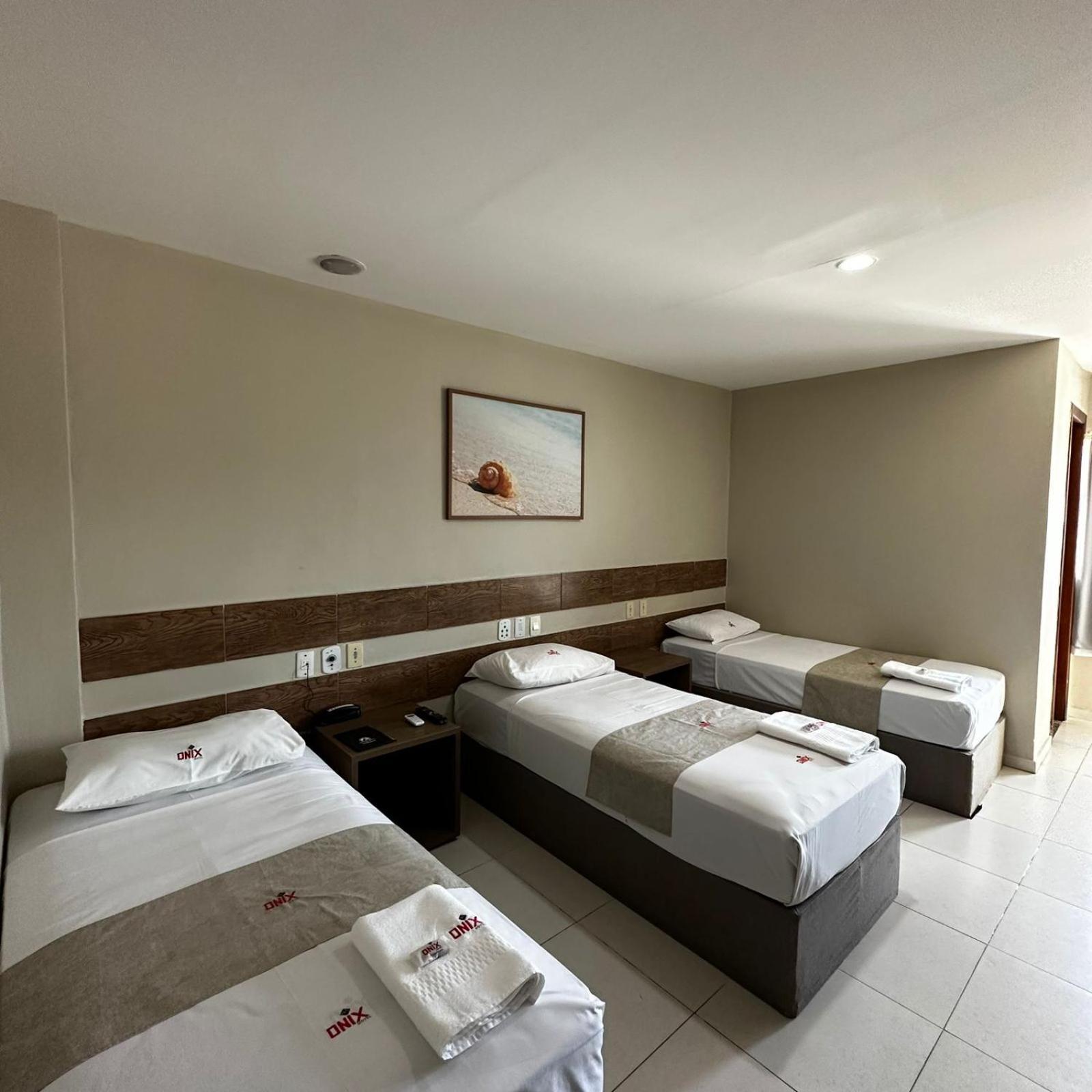 Onix Hotel Aeroporto เลาโร เด เฟรย์ตัส ภายนอก รูปภาพ